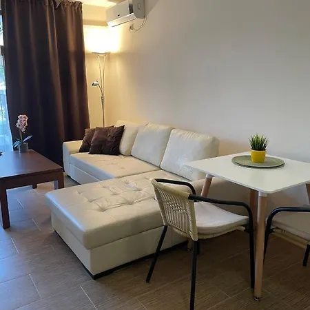 Apartmanhotel Rich-3 Sp Ravda
