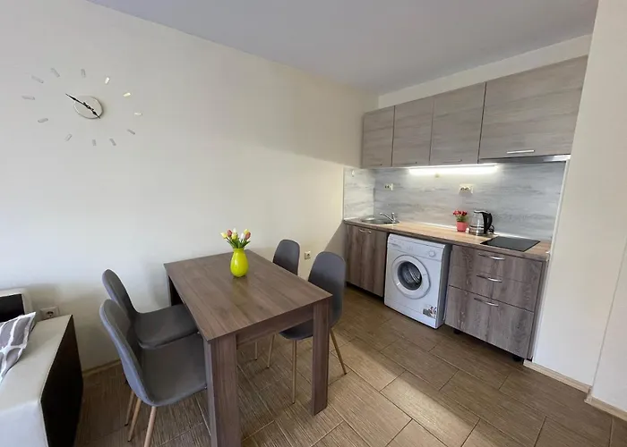 Apartahotel Rich-3 Sp 3*